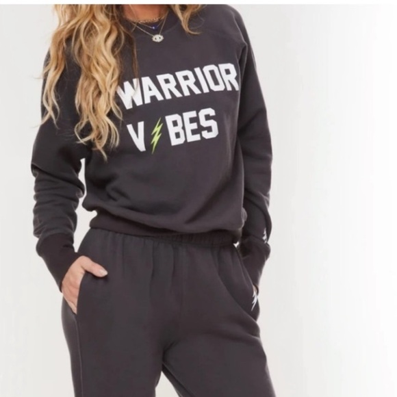 KENDALL TOOLE/ Peloton/Spiritual Gangster Collaboration WARRIOR VIBES Sweatshirt - Picture 3 of 15
